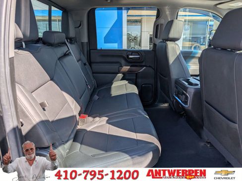 Used 2022 GMC Sierra 2500 SLT w/ SLT Convenience Package image 15