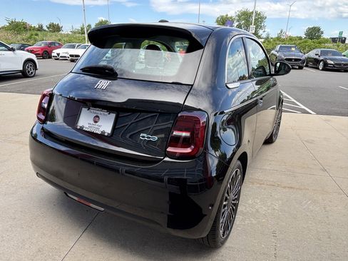 Used 2024 FIAT 500 e FWD image 7