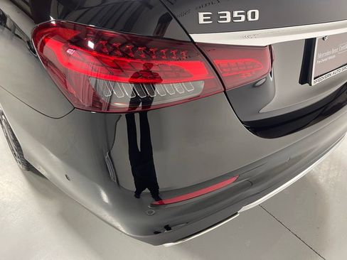 Used 2023 Mercedes-Benz E 350 4MATIC Sedan image 13