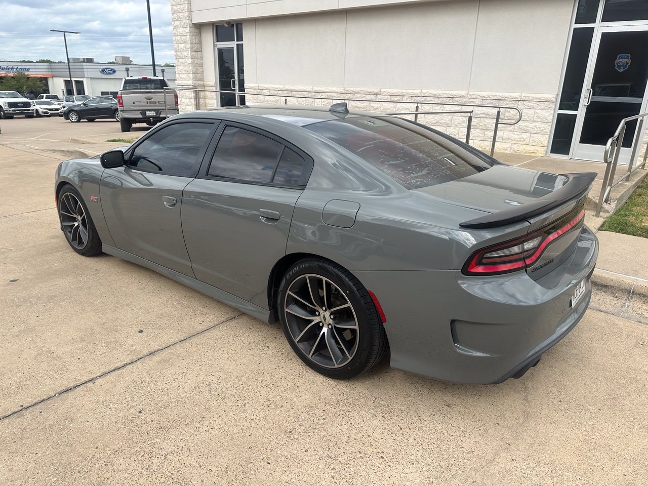 Used 2018 Dodge Charger R/T Scat Pack RWD image 24