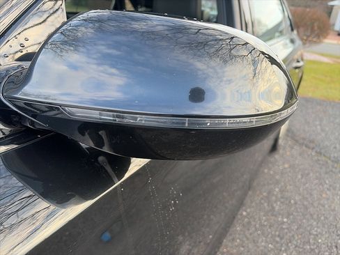 Used 2017 Audi A8 L 3.0T w/ Executive Package image 12