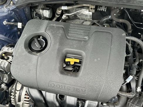 Used 2023 Kia Seltos S w/ Navigation Package FWD image 32