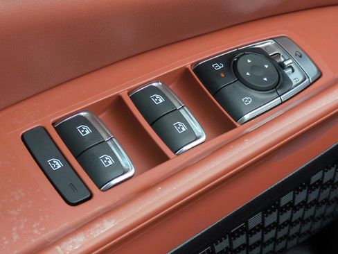 New 2026 Kia Carnival EX image 22