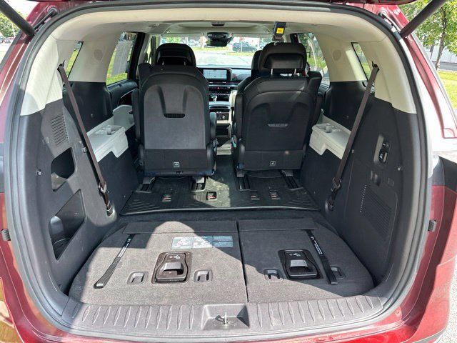 Certified 2024 Kia Carnival SX Prestige FWD image 18