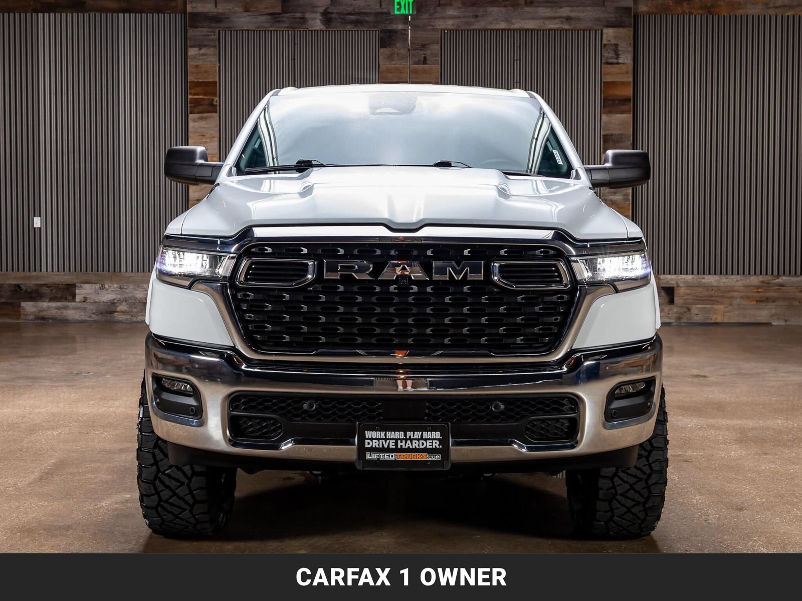 Used 2025 RAM 1500 Big Horn AWD/4WD image 4