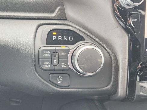New 2026 RAM 1500 Big Horn AWD/4WD image 29
