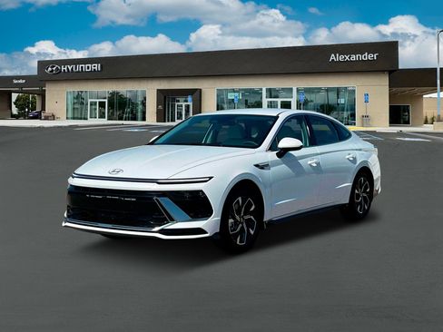 New 2025 Hyundai Sonata SEL image 1