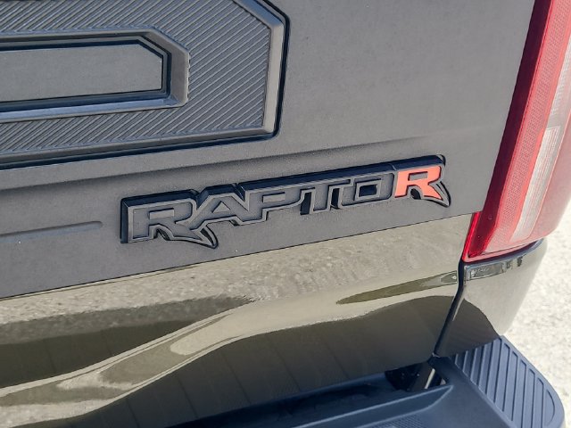 Used 2025 Ford F150 Raptor w/ Equipment Group 803A Raptor R AWD/4WD image 9