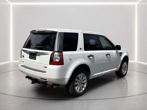 Used 2011 Land Rover LR2 HSE LUX AWD/4WD image 5