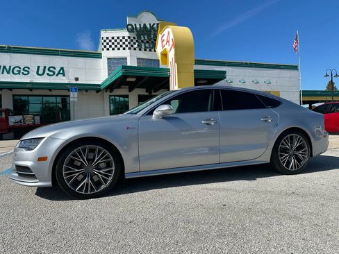 Used 2016 Audi A7 3.0T Premium Plus w/ 20" Wheel & Tire Package image 2