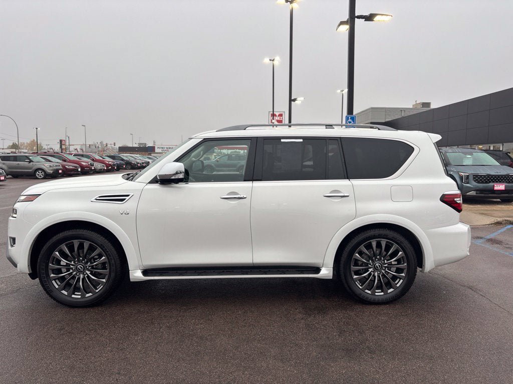 Used 2021 Nissan Armada Platinum w/ Captain's Chairs Package AWD/4WD image 8
