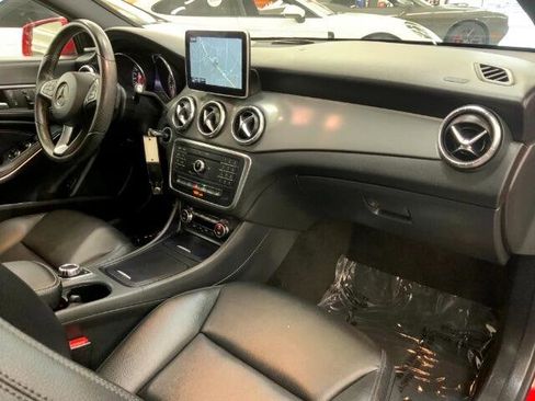 Used 2015 Mercedes-Benz CLA 250 4dr Sdn CLA 250 FWD image 11