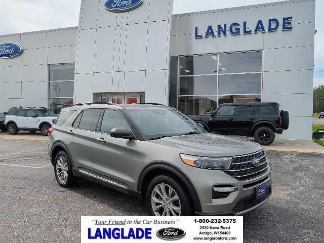 Certified 2020 Ford Explorer XLT w/ Equipment Group 202A AWD/4WD image 1