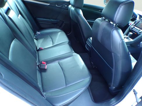 Used 2020 Honda Civic Sport Touring image 8