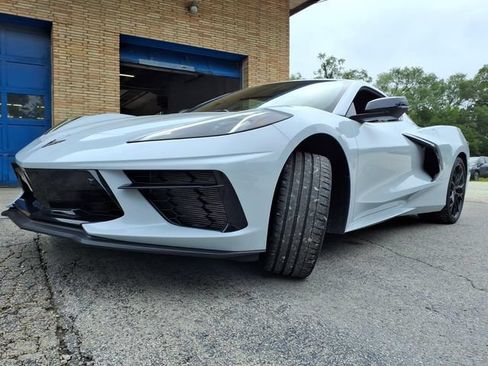 Used 2023 Chevrolet Corvette Stingray Preferred Cpe w/ Z51 Performance Package RWD image 16