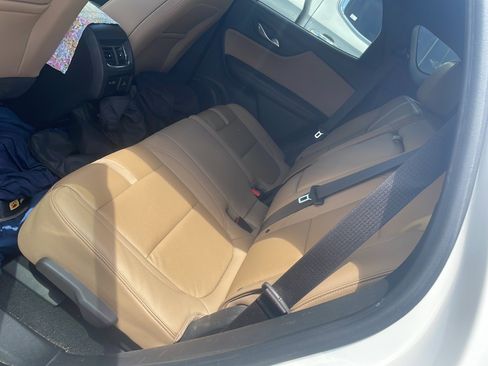 Used 2023 Chevrolet Blazer Premier image 9