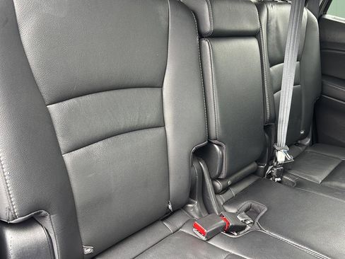 Used 2021 Honda Pilot Special Edition image 42