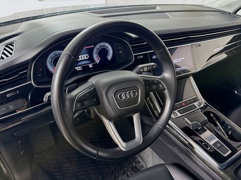 Used 2023 Audi Q7 3.0T Premium Plus w/ Premium Plus Package AWD/4WD image 13