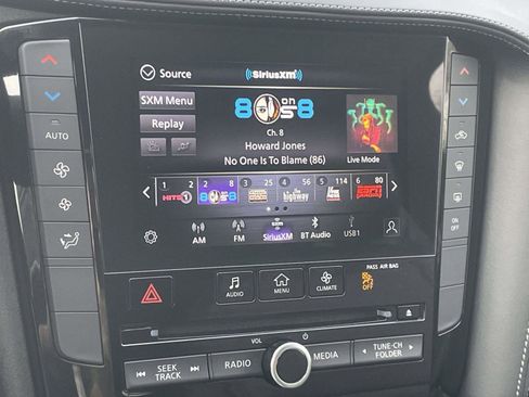 Used 2025 INFINITI QX50 Pure image 4