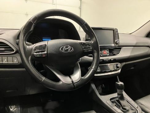Used 2019 Hyundai Elantra GT w/ Style Package 02 FWD image 41
