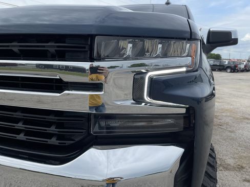 Used 2021 Chevrolet Silverado 1500 LT w/ LPO, Dark Essentials Package image 10