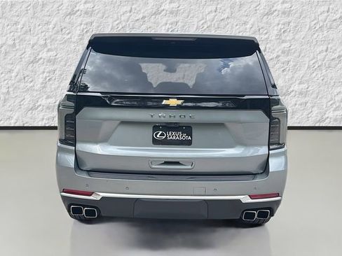 Used 2025 Chevrolet Tahoe High Country AWD/4WD image 4