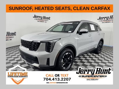 Used 2024 Kia Sorento S w/ Panoramic Sunroof Package