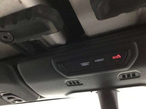 Used 2023 Jeep Wrangler Unlimited Rubicon w/ Cold Weather Group image 36