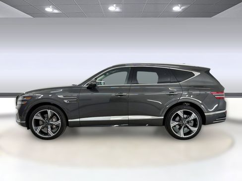 Used 2025 Genesis GV80 2.5T Prestige AWD/4WD image 2