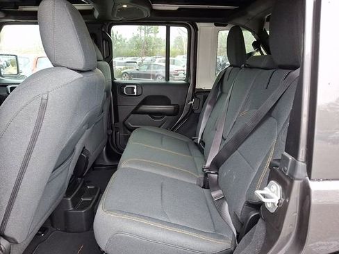 Used 2025 Jeep Wrangler Unlimited Sahara w/ Safety Group image 12