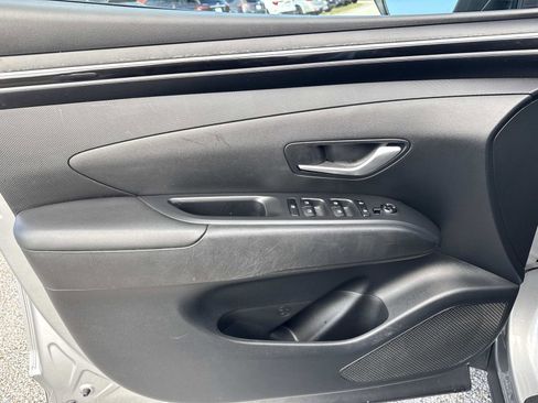 Used 2023 Hyundai Tucson SEL image 17