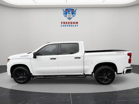 Used 2024 Chevrolet Silverado 1500 Custom AWD/4WD image 3
