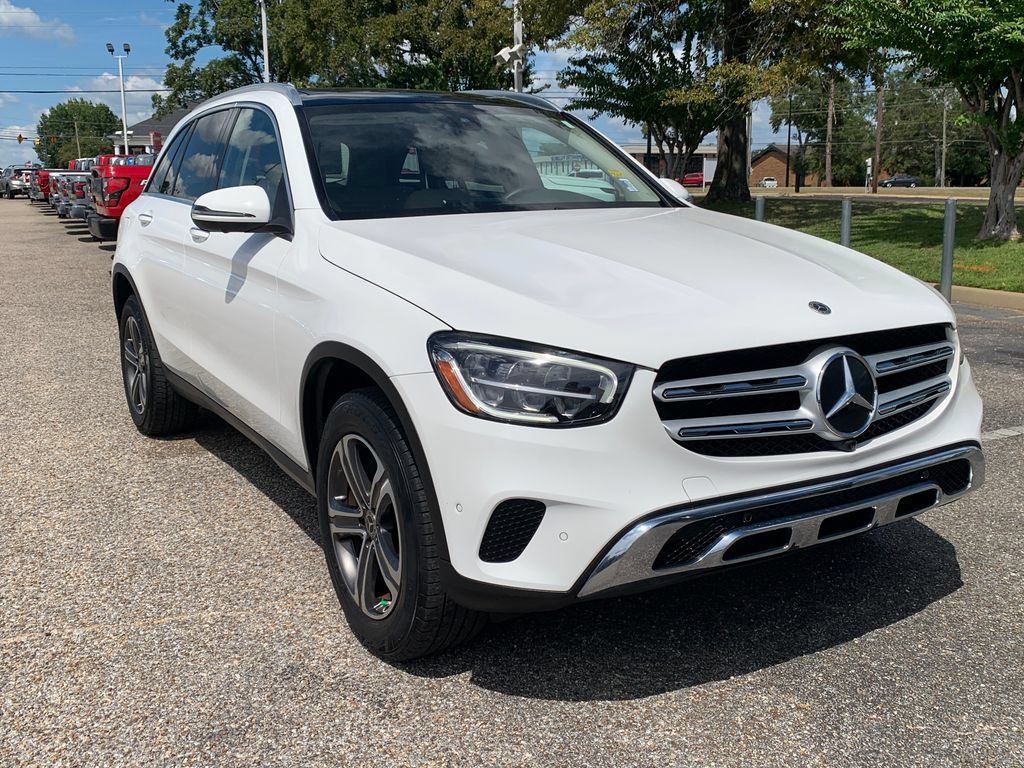 Used 2021 Mercedes-Benz GLC 300 image 1