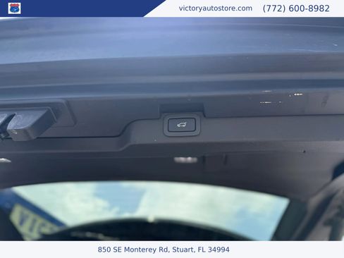 Used 2019 Land Rover Discovery SE AWD/4WD image 54