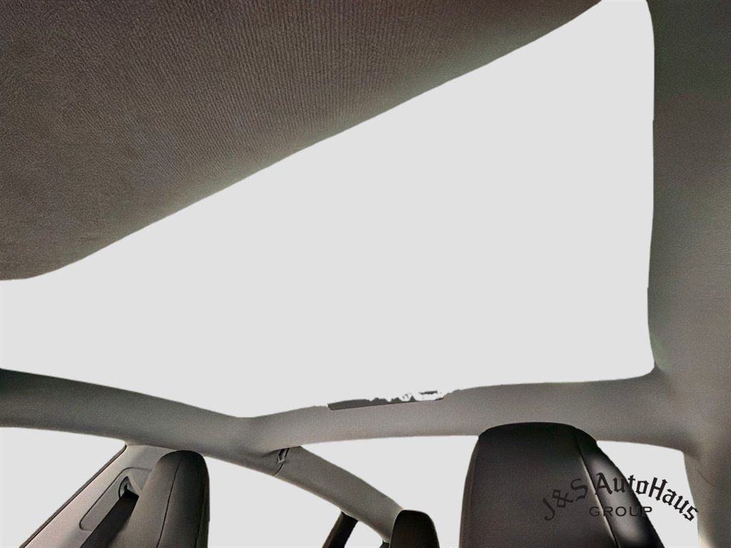 Used 2024 Tesla Model 3 Long Range RWD image 16
