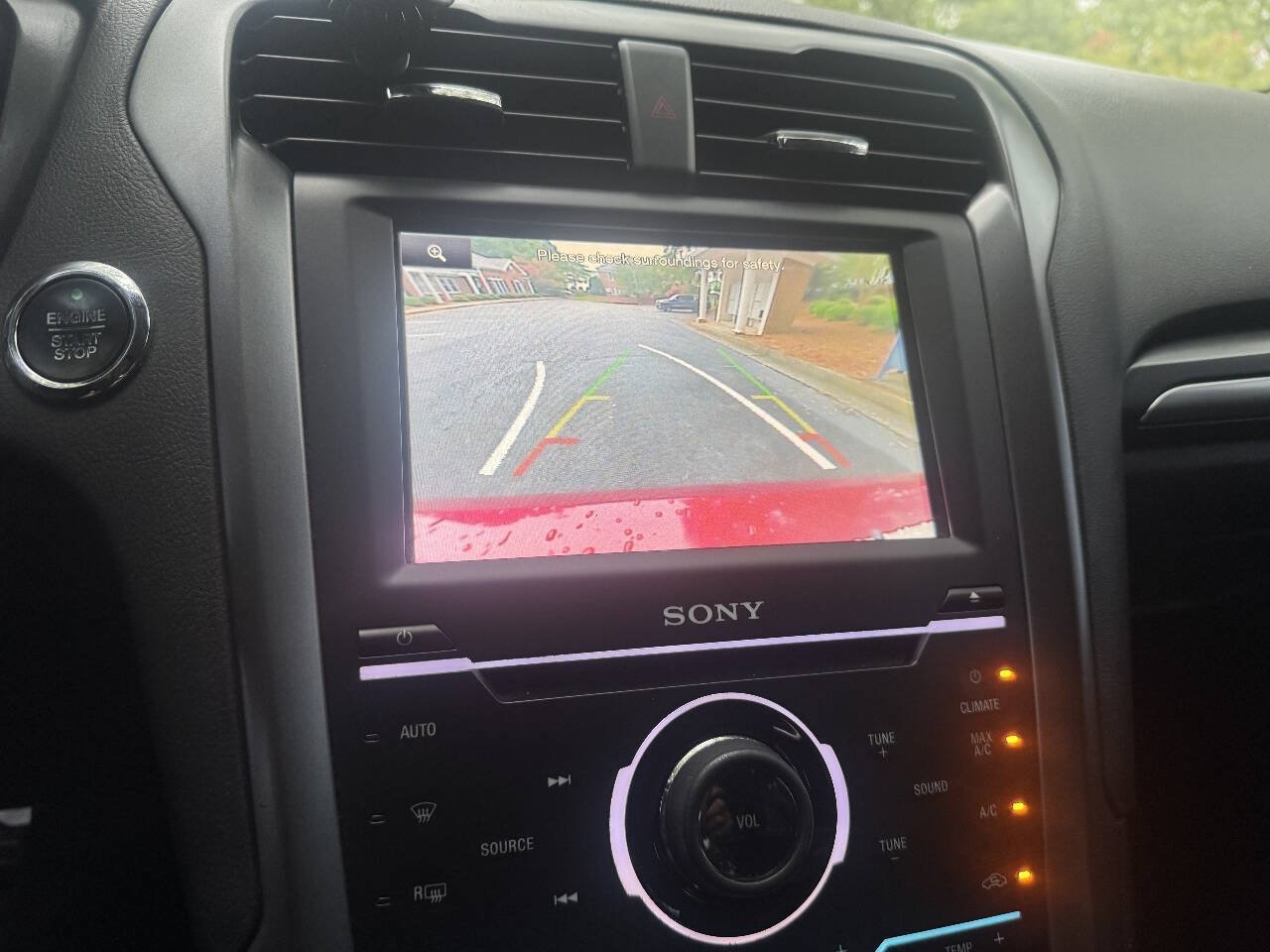 Used 2015 Ford Fusion Titanium FWD image 23