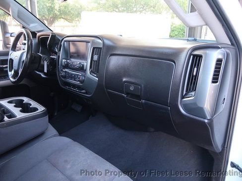 Used 2019 Chevrolet Silverado 2500 LT RWD image 24