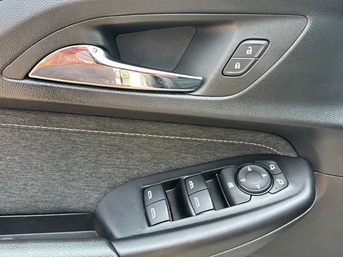Used 2023 Chevrolet TrailBlazer ACTIV FWD image 16