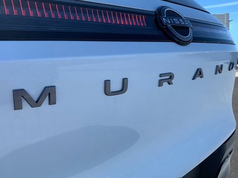 New 2025 Nissan Murano SV image 9