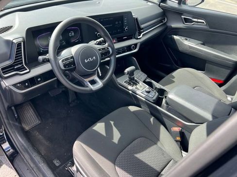Certified 2025 Kia Sportage LX image 15