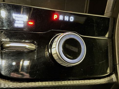 Used 2024 Jeep Grand Cherokee L Limited w/ Luxury Tech Group II AWD/4WD image 25