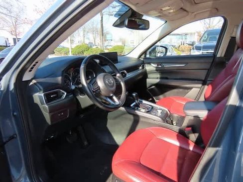 Used 2023 MAZDA CX-5 Carbon Edition image 2