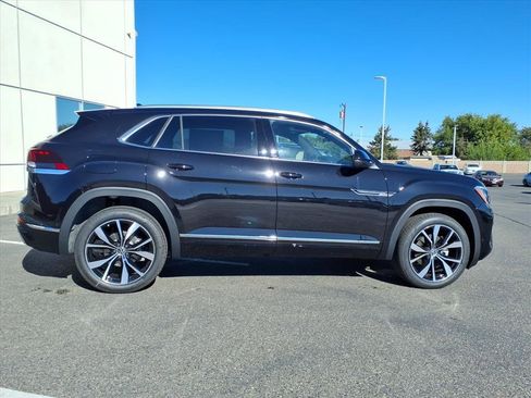 New 2026 Volkswagen Atlas Cross Sport SEL Premium R-Line AWD/4WD image 7