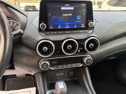 Used 2021 Nissan Sentra SV FWD image 18