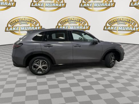 Used 2024 Honda HR-V EX-L image 3