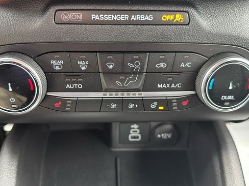 Used 2024 Ford Escape ST-Line w/ Equipment Group 301A image 15