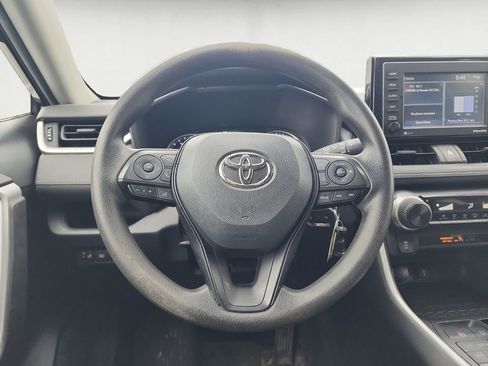 Certified 2022 Toyota RAV4 LE image 12