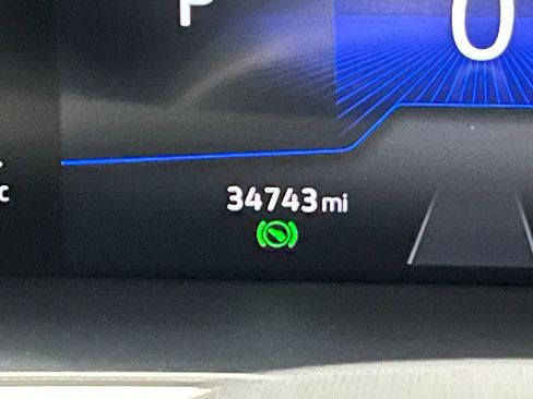 Certified 2024 Volkswagen Tiguan SE image 25