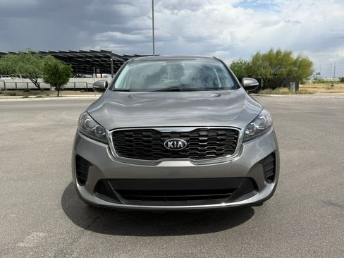 Used 2019 Kia Sorento L FWD image 7