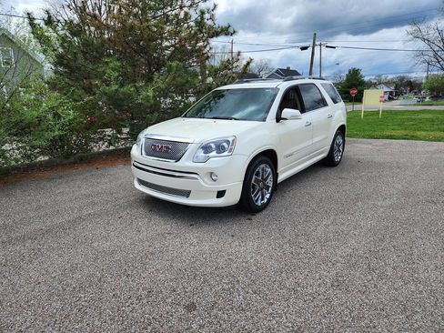 Used 2012 GMC Acadia Denali image 18